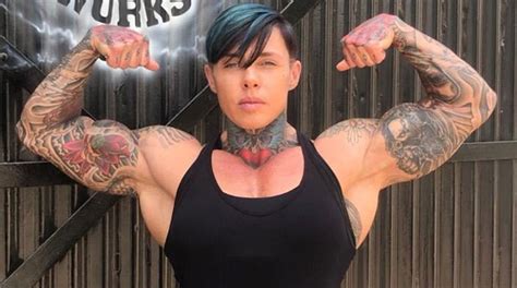 Female Body Builder Rene Campbell Admits: The Way I Look。